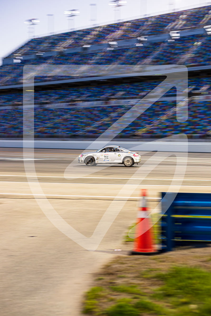 2026 ChampCar 14 Hour Daytona _MG_9958-670